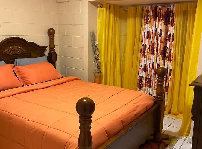 Apartment Lovely Modern 1bedroom Overlooking Carribean Sea.